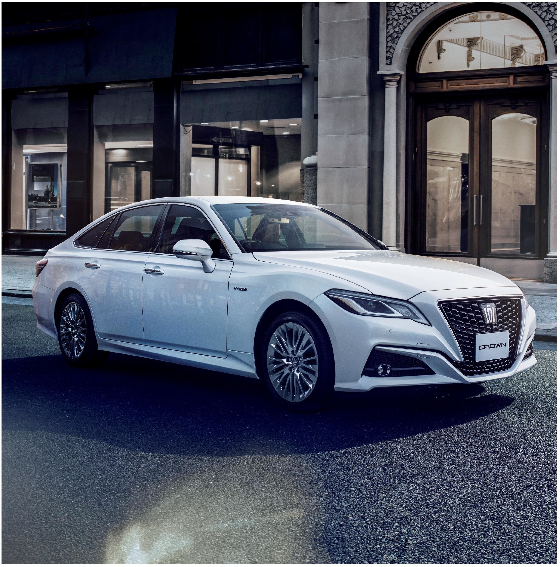 クラウン特別仕様車 Elegance Style 誕生
