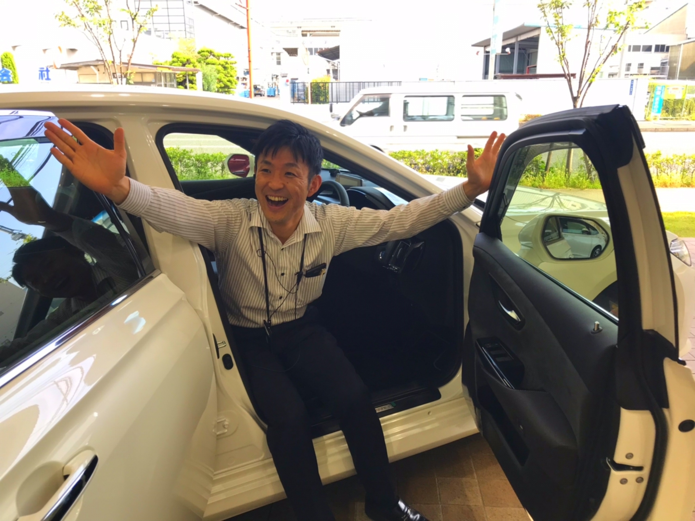 車内のウイルスや臭い 徹底消臭しませんか 車内のウイルスや臭い 徹底消臭しませんか