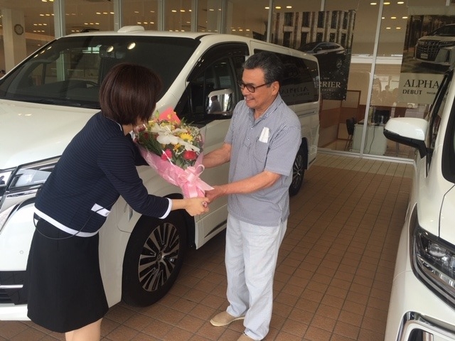 アルファードのご納車が行われました アルファードのご納車が行われました