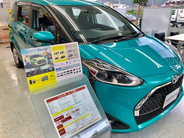 話題のnewシエンタ試乗車到着