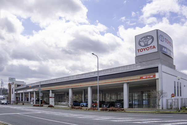 外観_川西店