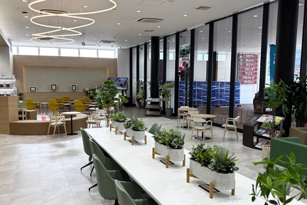 ラウンジ