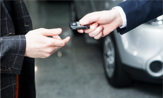 車購入のイメージ写真